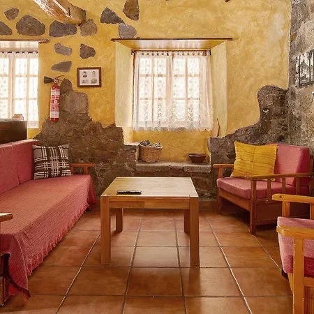 Rural House Pepita La De Flores Farm stay *