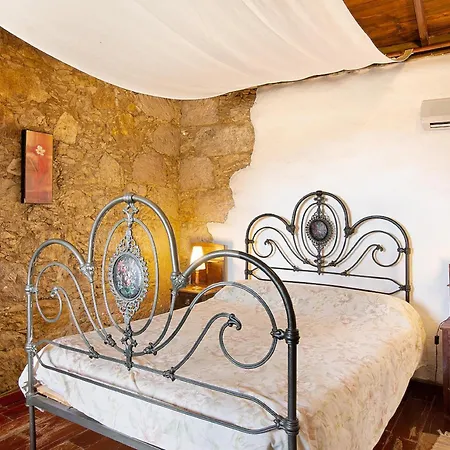 Farm stay Rural House Pepita La De Flores *